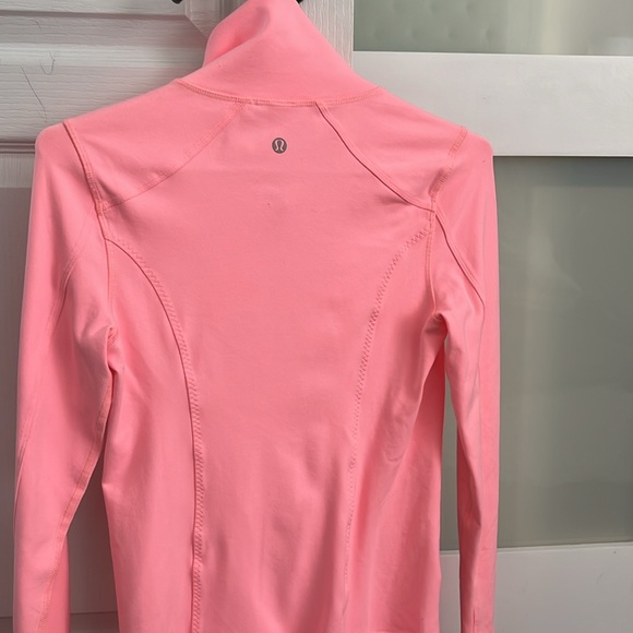 Lululemon sweater - Picture 4 of 5